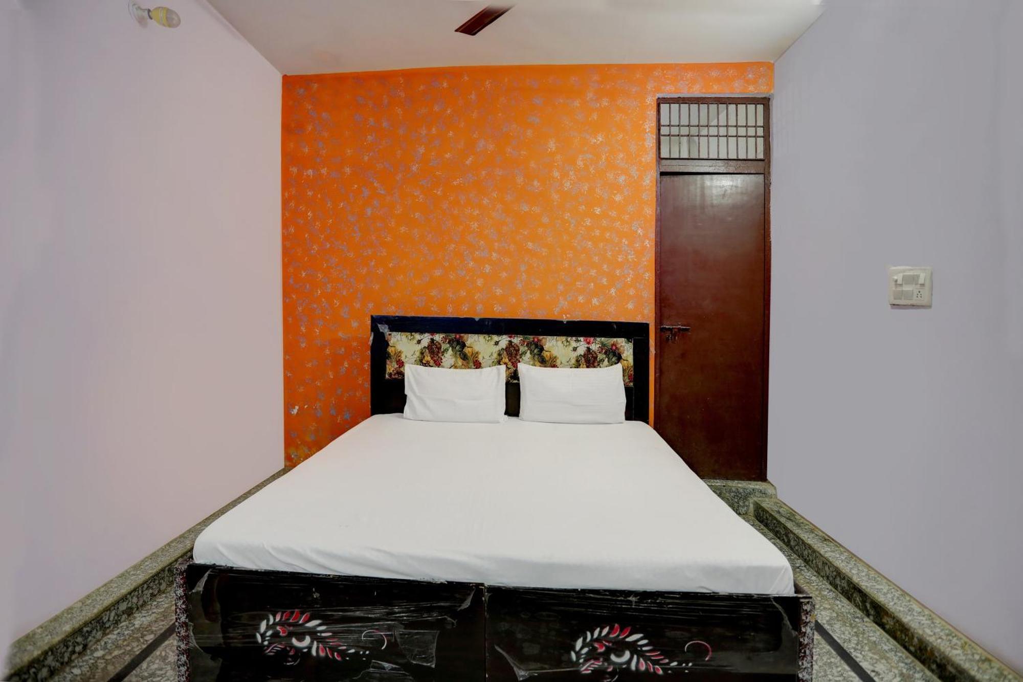 Hotel O Gayatri Palace Harduaganj Exterior photo