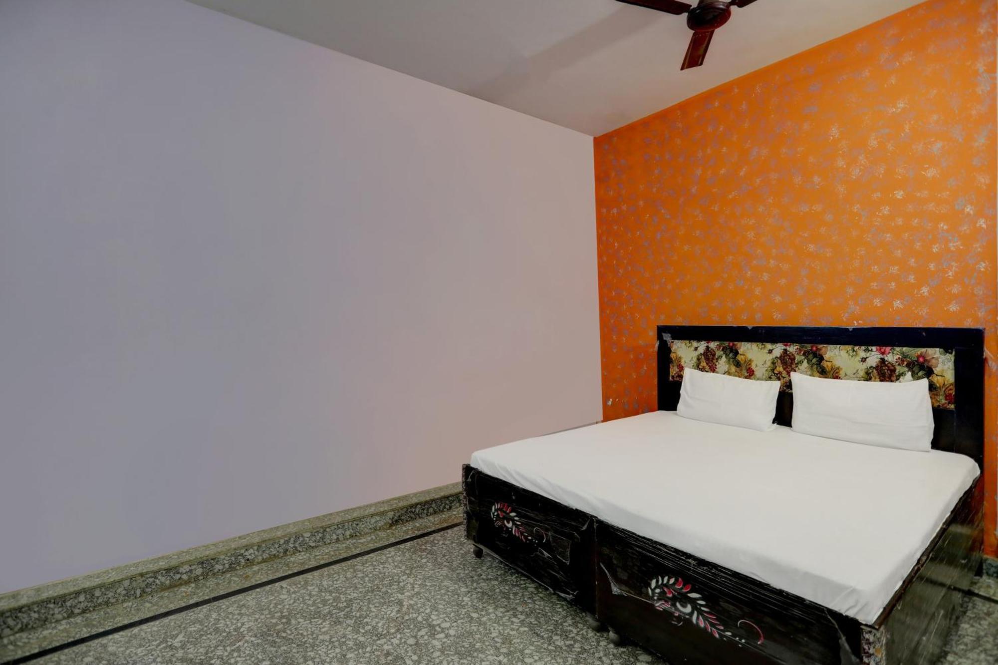 Hotel O Gayatri Palace Harduaganj Exterior photo